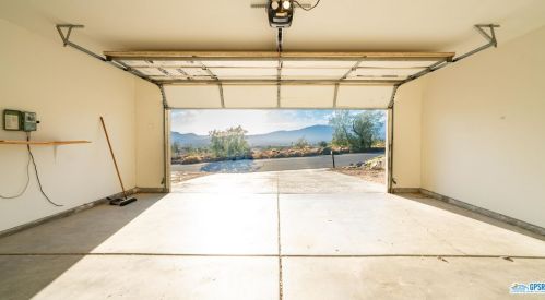 11250 Verbena Dr, Desert Hot Springs CA  92240-2721 exterior