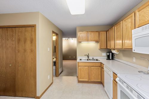 7103 Quail, Otsego MN  55330-5306 exterior