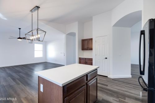 1246 Chimes Tower Dr, Casa Grande AZ  85122-6640 exterior
