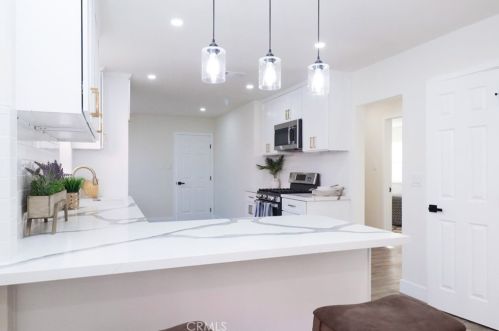 1320 64th St, Long Beach CA 90805-2538 exterior