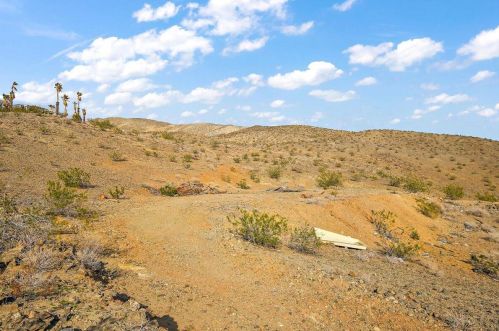 73420 18th Ave, Desert Hot Springs CA  92241-7844 exterior