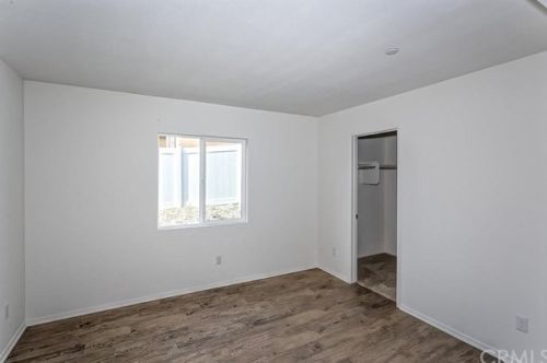 670 Bowen Rd, Perris CA  92570-3400 exterior