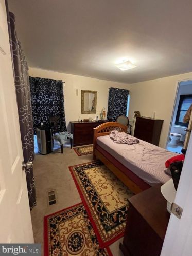 22 Meadow Run Pl, Harrisburg PA  17112-3363 exterior