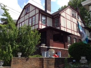 47 Fulton St, Union City, NJ 07086-7060