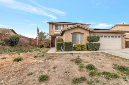 13608 Del Haven St, Victorville, CA 92392-8913
