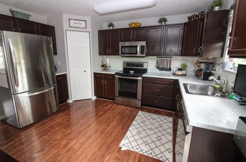 1234 Gneiss Dr, Mc Donald PA  15057-3561 exterior