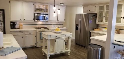 650 33rd St, San Bernardino CA  92405-2719 exterior