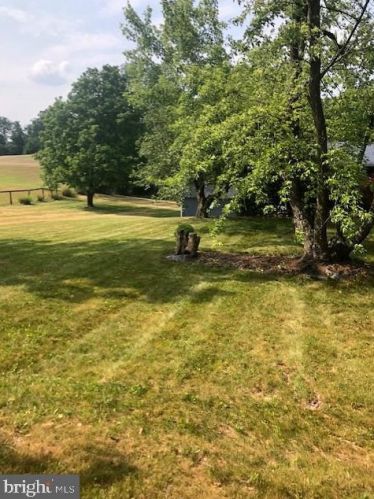 220 Richwine Rd, Shermansdale, PA 17090-8304