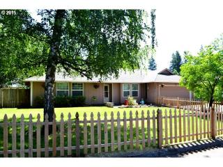 13911 82nd St, Vancouver, WA 98682-3355