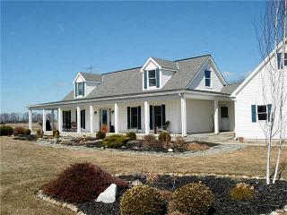 9350 County Rd, Lyons, OH 43533-9736