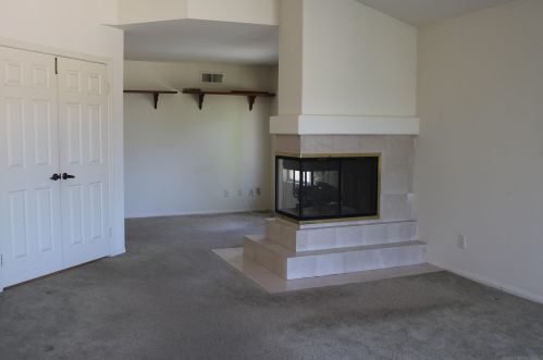 18225 High Mesa Ct, San Diego CA 92127-3122 exterior