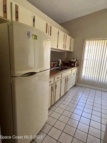 1696 Saratoga Dr, Titusville FL  32796-4206 exterior