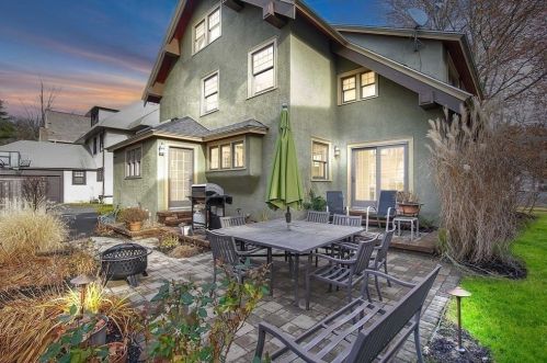 28 Park Ave, Springfield MA 01106-1149 exterior