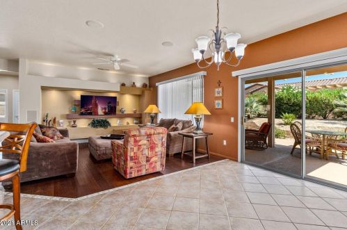 16548 Pueblo Ln, Sun City, AZ 85387-2872