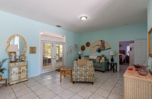 16219 Hollow Tree Ln, Town Of Loxahatchee Groves FL  33470-5020 exterior