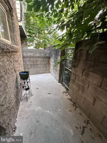 1245 Bucknell St, Philadelphia PA  19146-4134 exterior