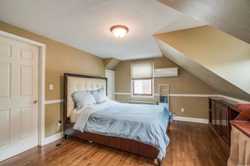 419 4 St, Elwood NY  11731-2932 exterior