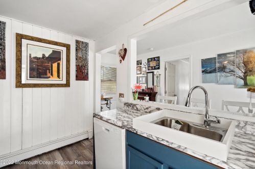 47 Van Ness Dr, Bricktown NJ  08723-5760 exterior