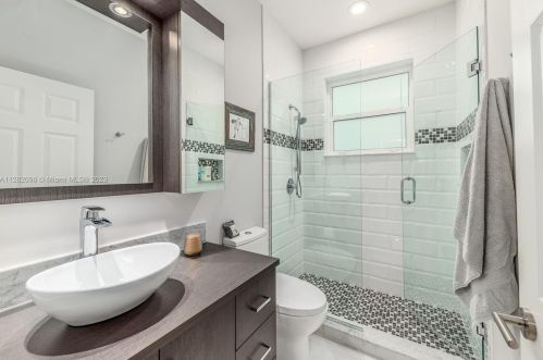 8801 One Putt Pl, Fort Pierce FL  34986-3068 exterior