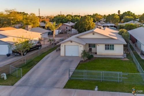 664 Robert Noriega St, Brawley, CA 92227-3444