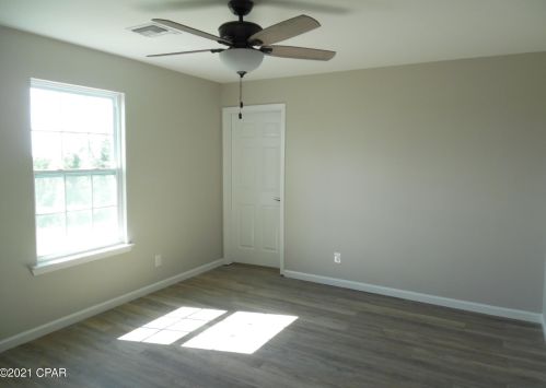 1106 Church St, Marianna FL  32448-7361 exterior