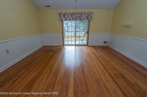 30 Baker Dr, Jackson Twp NJ  08527 exterior