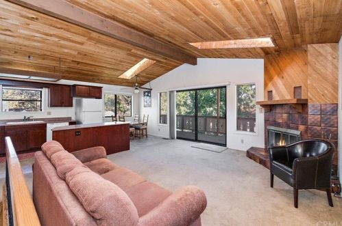 1095 Pan Springs Ln, Big Bear City, CA 92314-9397
