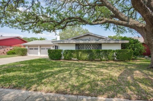 3467 Pinto Trl, Fort Worth, TX 76116-6726