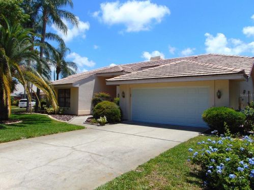 3124 Sandhill Dr, Tarpon Springs, FL 34691-2533