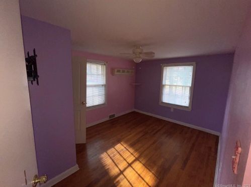 58 Forbell Dr, Norwalk CT 06850-1418 exterior