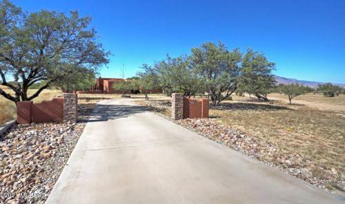 3400 Lynx Ln, Mescal, AZ 85602-7660
