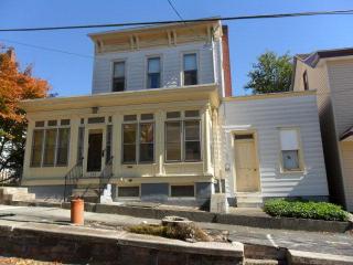 128 Liberty St, Molino, PA 17961-1804