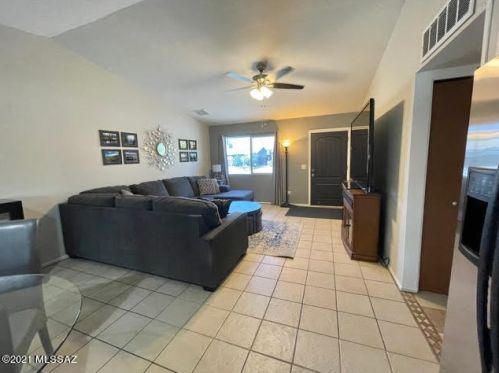 2985 Nutmeg Dr, Tucson, AZ 85741-3676