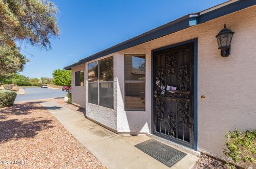 19802 47th Ave, Glendale, AZ 85308-5173