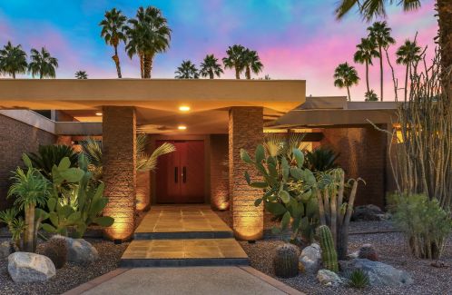 1675 Ridgemore Dr, Palm Springs, CA 92264-9620