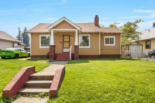 702 Longfellow Ave, Spokane, WA 99207-3119