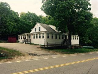 688 Main St, Tuftonboro, NH 03894-4315
