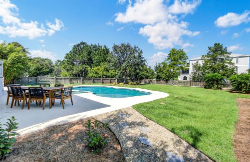 1309 Chardon Cmns, Johns Island SC  29455-8776 exterior