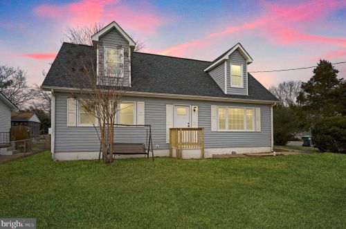419 Hamilton St, Fredericksburg VA  22408-2931 exterior