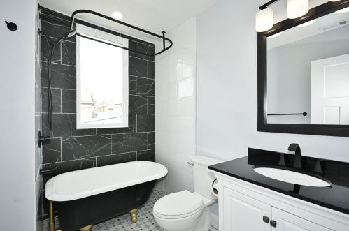 6029 Stanton Ave, Pittsburgh PA  15206-2200 exterior