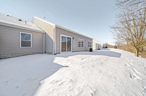 612 Whispering Pines Dr, Gibsonia PA  15044-7854 exterior