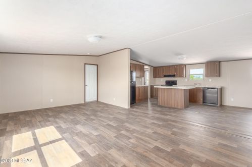 11190 Colt Dr, Tucson, AZ 85736-1216