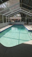 221 Central Ave, Bushnell, FL 33513-5906