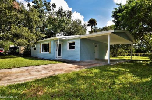 664 Bacon St, Cocoa, FL 32926-4301