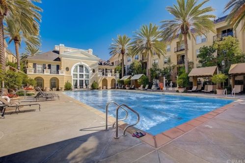 2403 Watermarke Pl, Irvine CA  92612-7690 exterior
