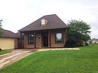 7004 Lakecrest Dr, Zachary, LA 70791-2771