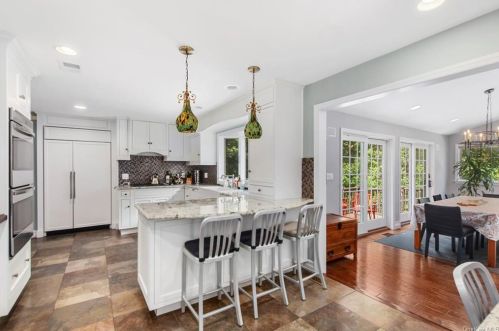 25 Black Birch Ln, Scarsdale, NY 10583-7454