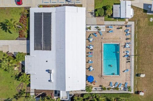 26248 Queen Mary Ln, Bonita Springs FL  34135-6536 exterior