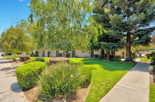 2344 Turner Rd, Lodi CA  95242-2168 exterior