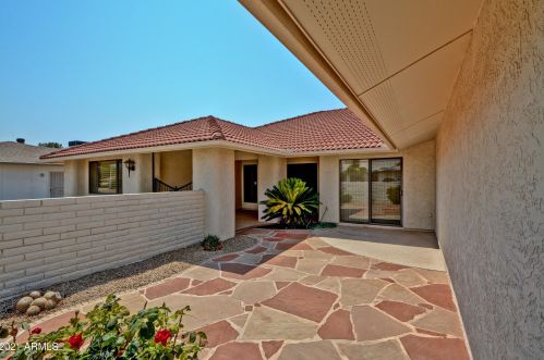 13323 Blue Bonnet Dr, Sun City, AZ 85375-2520